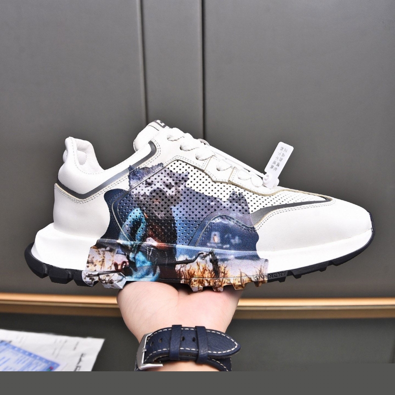 Givenchy Sneakers
